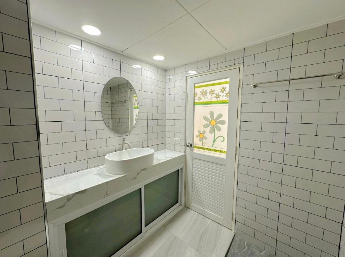 Studio Apartment Diana Estate Condominium パッタヤー エクステリア 写真